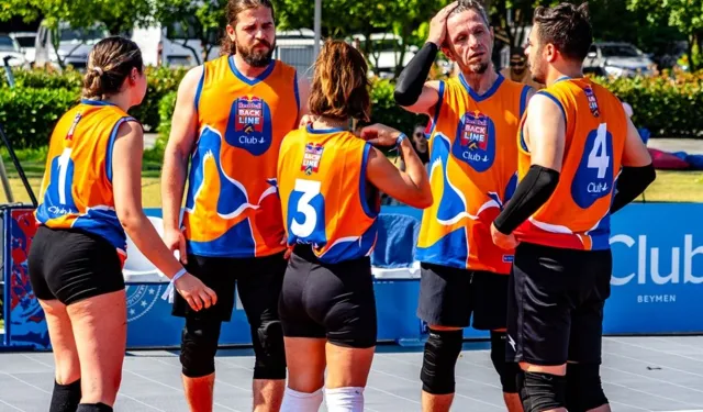 Beymen Club sokak voleybolunu moda ile buluşturuyor