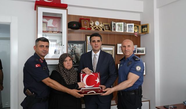 Elbistan’da 15 Temmuz Etkinlikleri Kapsamında Şehit Aileleri Ziyaret Edildi