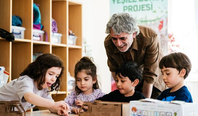 "Yeşil Karıncalar Okulu" atık dönüşümünde farkındalık oluşturuyor