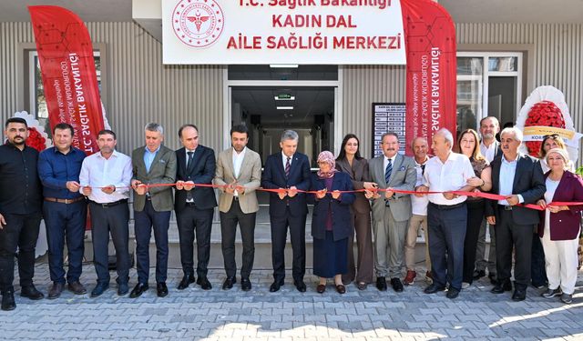 Antalya'da hayırsever tarafından yaptırılan aile sağlığı merkezi hizmete açıldı