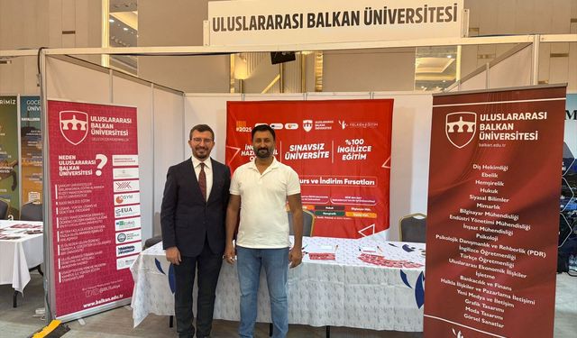 Antalya'da Üniversite Tercih Fuarı düzenlendi