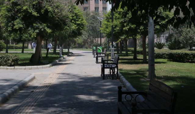 Doğu Akdeniz'de sıcak hava ve yüksek nem etkisini sürdürdü