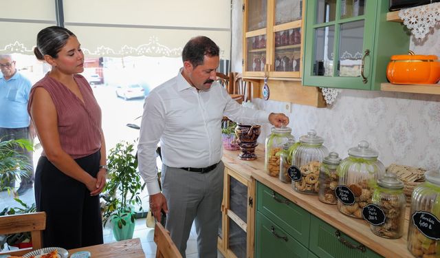 Hatay Valisi Mustafa Masatlı'dan Üzümdalı Kadın Kooperatifine ziyaret