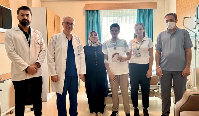 Hayata 8 yaşında veda eden çocuğun karaciğeri 14 yaşındaki Abdülkadir'i yaşama bağladı