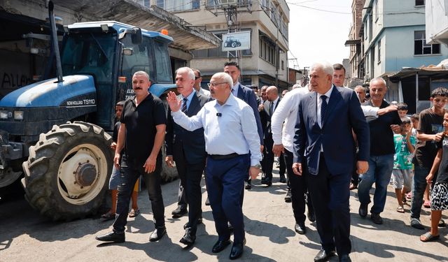 Vali Yavuz Selim Köşger Yüreğir ilçesinde ziyaretlerde bulundu