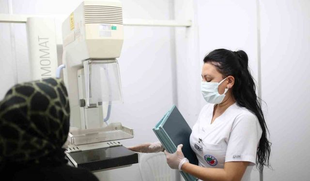 Kepez Belediyesi Sağlık Merkezi’nden 375 bin 866 kişiye şifa eli