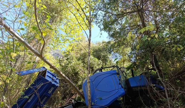 Osmaniye’de traktör uçurumdan devrildi: 2’si çocuk 5 kişi yaralandı