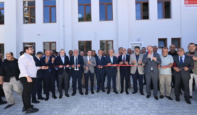 Başkan Kıraç, Ekinözü’deki Maarif Camii’nin Açılışına Katıldı
