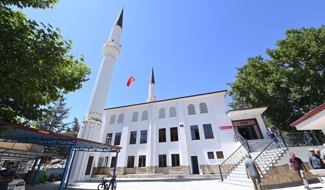 Ekinözü Maarif Merkez Camii Dualarla Açıldı
