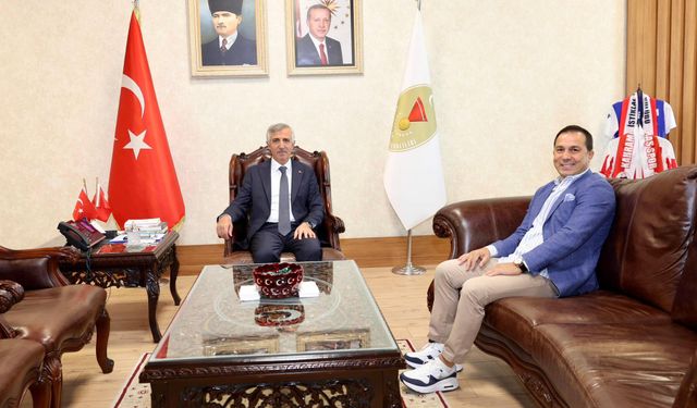 Şeref Eroğlu’ndan Vali Ünlüer’e Ziyaret