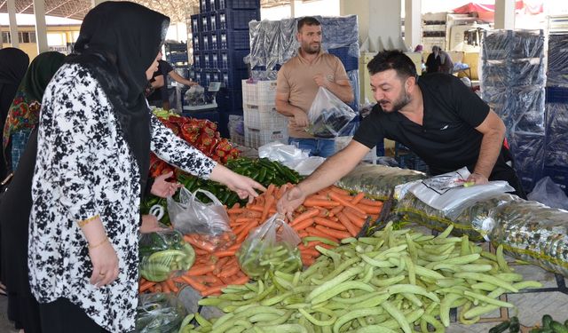Afşin’de Kışlık Turşu Hazırlıkları Başladı