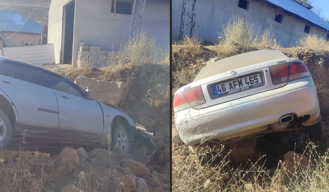 Afşin’de Otomobil Toprak Yığınına Çarptı: 1 Yaralı