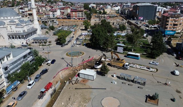 Afşin’de Taşkın Koruma Çalışmaları Nedeniyle Yol Kapatıldı