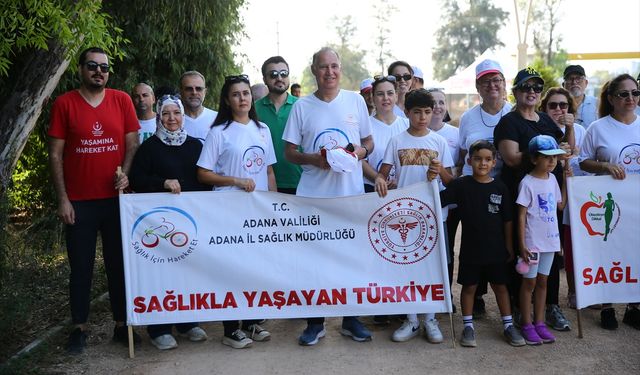 Adana'da sağlıklı yaşama dikkati çekmek için yürüyüş düzenlendi