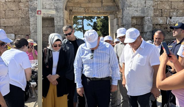 Antalya'da antik kentteki etkinlikle sağlıklı yaşamın önemine dikkat çekildi