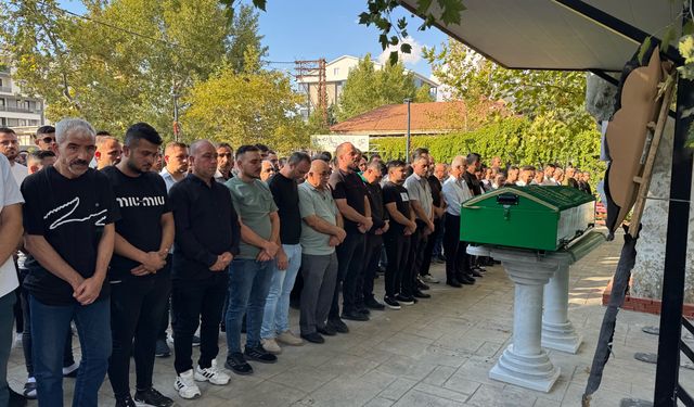 Isparta'da otomobilin çarpması sonucu hayatını kaybeden özel güvenlik görevlisinin cenazesi defnedildi