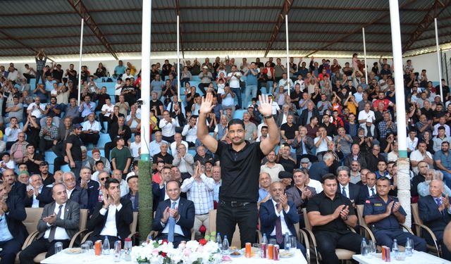Kahramanmaraş'ta '47. Afşin Eshab-ı Kehf Kültür ve Karakucak Güreş Festivali' düzenlendi