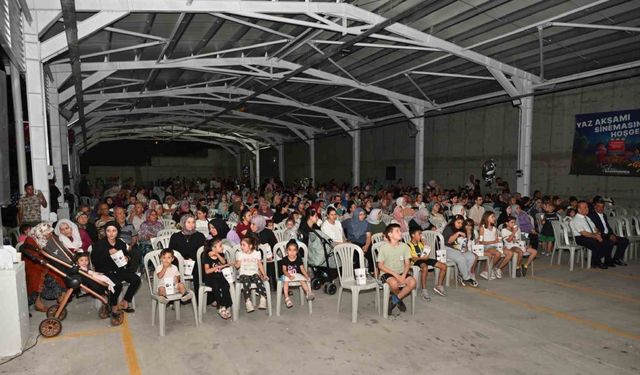 Isparta Belediyesi yaz sineması etkinliği devam ediyor