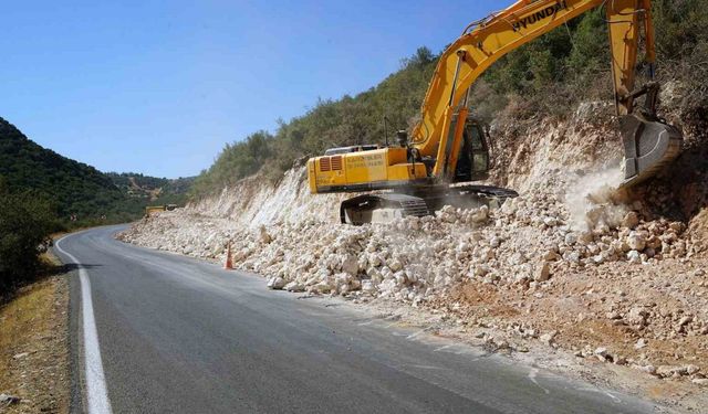 Pazarcık’ta yol çalışması