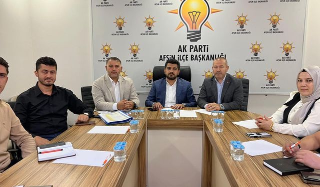 AK Parti Afşin İlçe Yönetiminden Toplantı