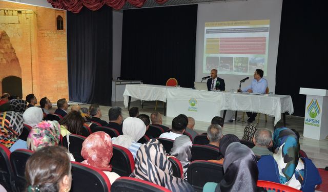AK Parti, Afşin’de İstişare ve Değerlendirme Toplantısı Yaptı