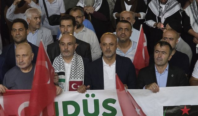 Başkan Kıraç Gazze İçin Yürüdü