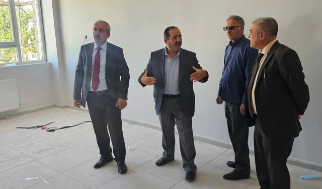 Elbistan’da Devam Eden Okul İnşaatları Yerinde İncelendi