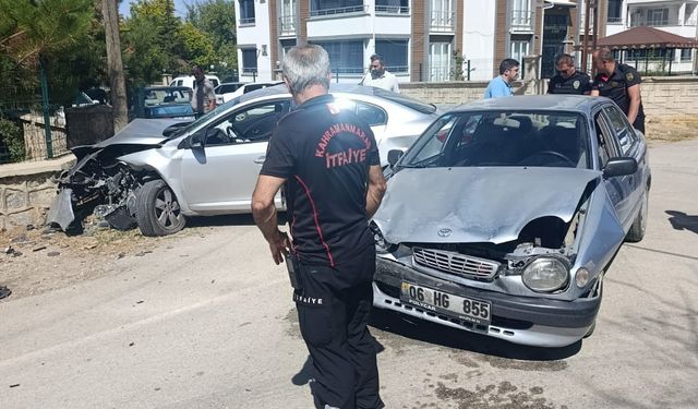 Afşin’de Trafik Kazası: 3 Kişi Yaralandı