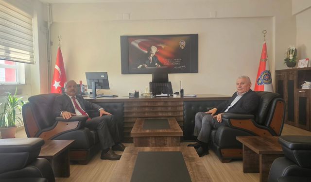 Milli Eğitim Müdürü İlyas Gezer'den Emniyet Müdürü Kişi’ye Hayırlı Olsun Ziyareti