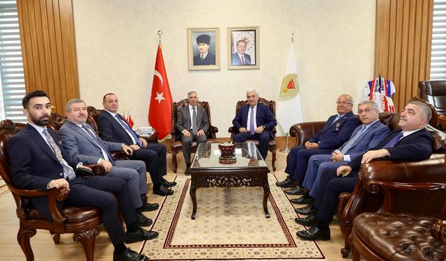 Vali Ünlüer, Azerbaycan Heyetini Makamında Ağırladı