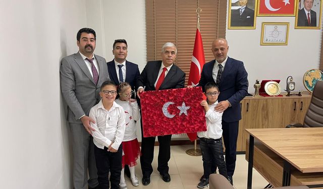 Afşin 100. Yıl Özel Eğitim Uygulama Okulu Öğrencilerinden Başkan Kıraç’a Ziyaret