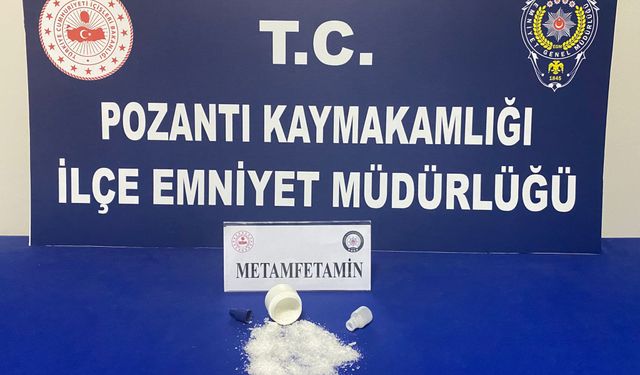 Adana'da uyuşturucu ticareti yaptığı öne sürülen 2 zanlı tutuklandı