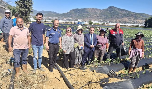 Anamur Kaymakamı Duru kadın üreticilerle buluştu