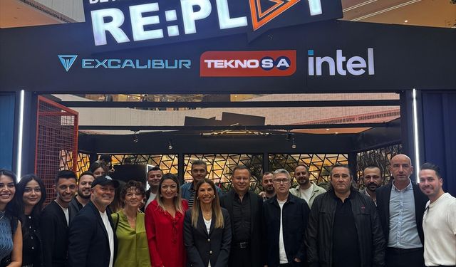 Teknosa'nın desteklediği RE:PLAY turnuvası İstanbul'da düzenledi