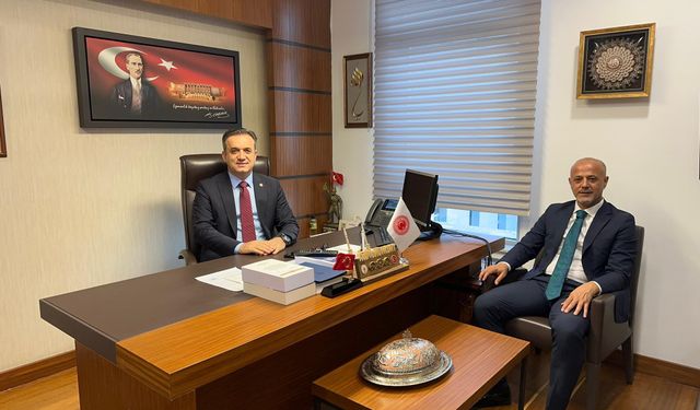 Başkan Kıraç, Meclis'te Ziyarette Bulundu