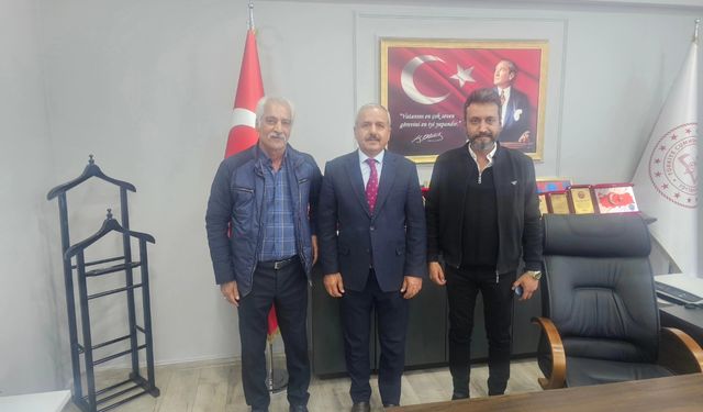 MHP Elbistan İlçe Teşkilatından İlçe Millî Eğitim Müdürü Gezer’e Ziyaret