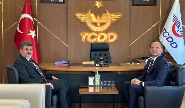 Milletvekili Debgici: “Demiryolu Yatırımlarının Takipçisiyiz”