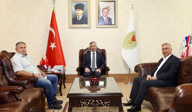 Vali Ünlüer, Merkez Valisi Köksal Şakalar’ı Makamında Ağırladı
