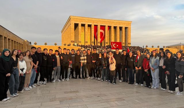 Afşin Anadolu Lisesi Öğrencilerinden Üç Şehri Kapsayan Kültür Gezisi