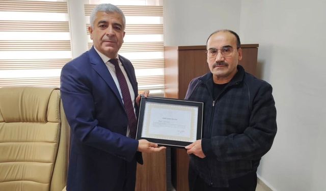 Afşin MEM’den Arif Özdemir’e Teşekkür ve Şeref Belgesi