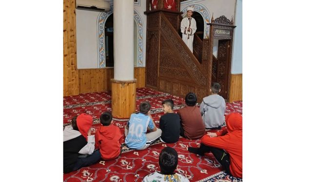 Afşin’de “1 İmam 10 Genç” Projesi Kapsamında Gençlerle Buluşma Gerçekleşti