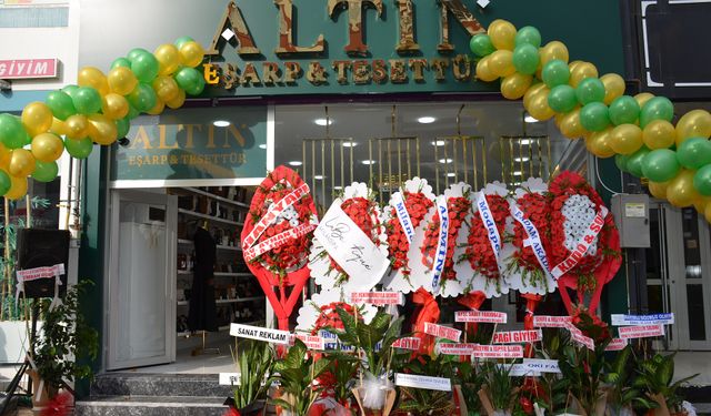 Afşin’de Altın Eşarp ve Tesettür Hizmete Açıldı