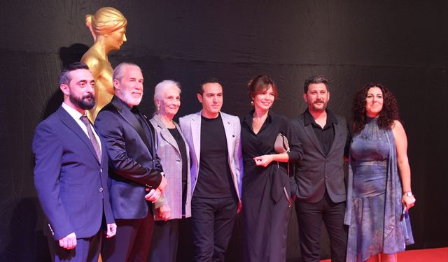 62. Uluslararası Antalya Altın Portakal Film Festivali Ödül Töreni kırmızı halı geçişiyle başladı