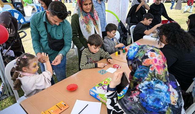 Adana'da 'Bağımsız Aile Festivali' düzenlendi