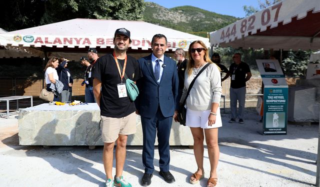 Alanya'da 'Uluslararası Alanya Taş Heykel Sempozyumu' başladı