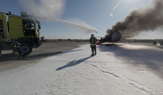 Çukurova Uluslararası Havalimanı'nda acil durum tatbikatı yapıldı