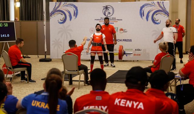 Görme Engelliler Dünya Halter Şampiyonası, Mersin'de sürüyor