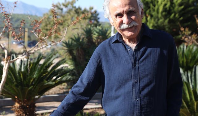 Prof. Dr. Işık, Cumhurbaşkanlığı Kültür ve Sanat Büyük Ödülü'ne layık görülmenin gururunu yaşıyor