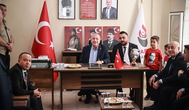 Zafer Partisi Genel Başkanı Özdağ, Erdemli'de temaslarda bulundu