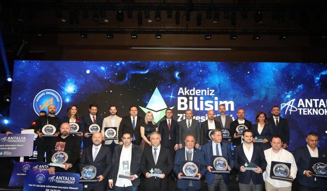 Antalya Teknokent Ev Sahipliğinde 9. Akdeniz Bilişim Zirvesi